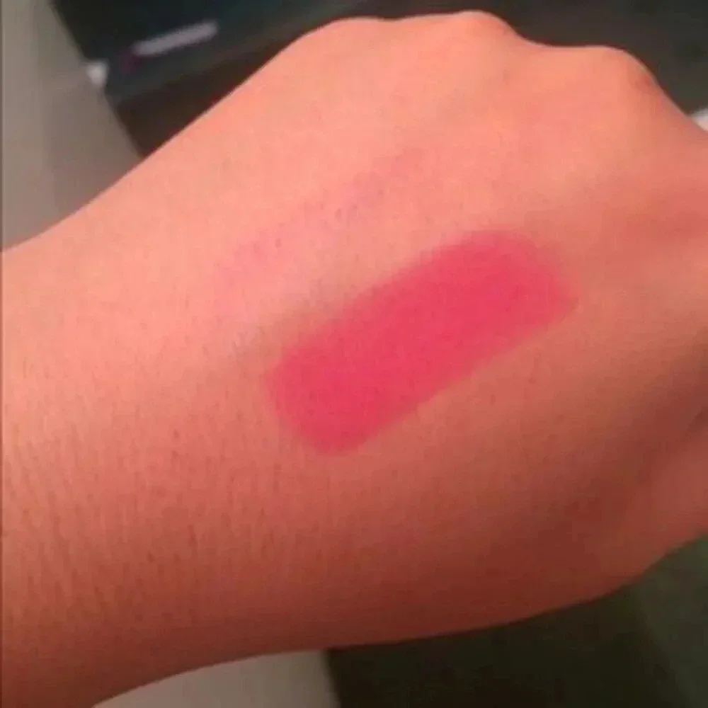NIB PUR MINERALS FASHIONISTA LIPSTICK